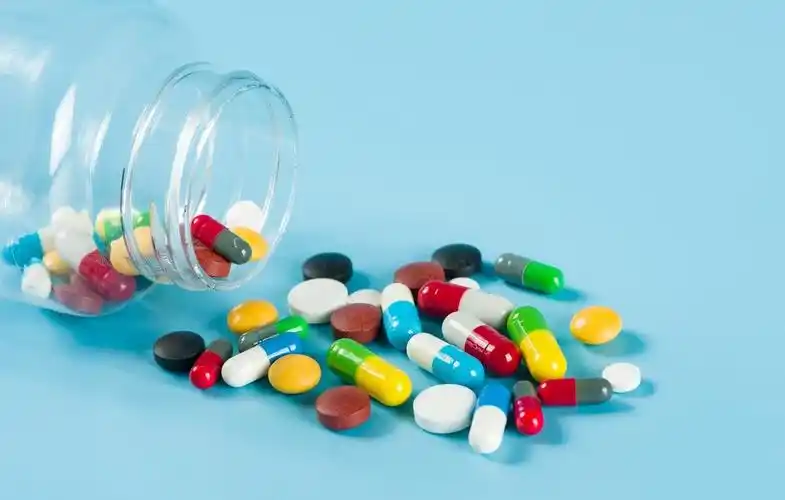 狗狗感冒可以吃人的感冒药吗？千万别乱喂 小心害了它！